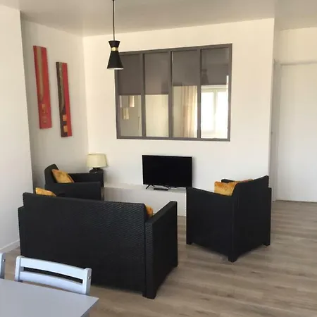 2 Ch Centre Ville Appartement *